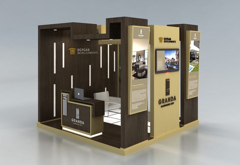 Thiết kế booth bán hàng: Bảng giá và mẹo thu hút khách hàng 6 Để tận dụng không gian hiệu quả, việc sử dụng kệ và giá đỡ để trưng bày sản phẩm theo chiều dọc thay vì ngang là điều rất cần thiết