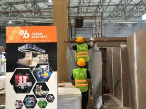 Thiết Kế Booth Theo Yêu Cầu: Nâng Tầm Thương Hiệu Của Bạn 7 Đội ngũ nhân sự của Ocean Brother sẽ tiến hành khảo sát địa hình và tư vấn các loại booth phù hợp với mục tiêu và ngân sách của khách hàng