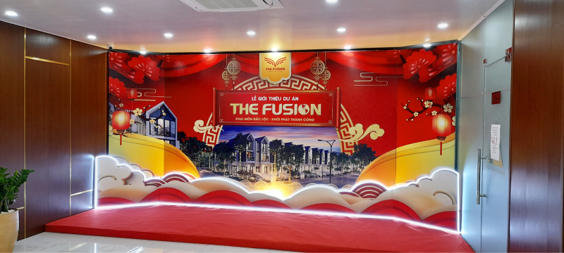 Backdrop Là Gì? Thiết Kế & Thi Công Backdrop Chuyên Nghiệp 7 Backdrop có thể bị hư hại do điều kiện thời tiết, bạn nên bảo quản cẩn thận