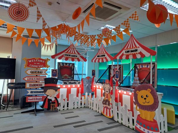 Booth Game Là Gì? Hướng Dẫn Thiết Kế và Thi Công Từ A-Z 3 Booth game mang đến những trải nghiệm tương tác sống động cho khách hàng đến tham quan, tìm hiểu sản phẩm
