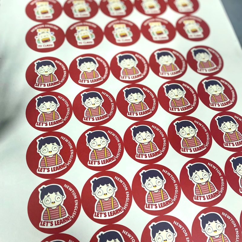 Decal IPPS Là Gì? Giải Mã Từ A Đến Z Cho Người Mới Bắt Đầu 4 Decal IPPS thường cho ra hình ảnh sắc nét, bền đẹp như được chụp bằng máy ảnh chuyên nghiệp