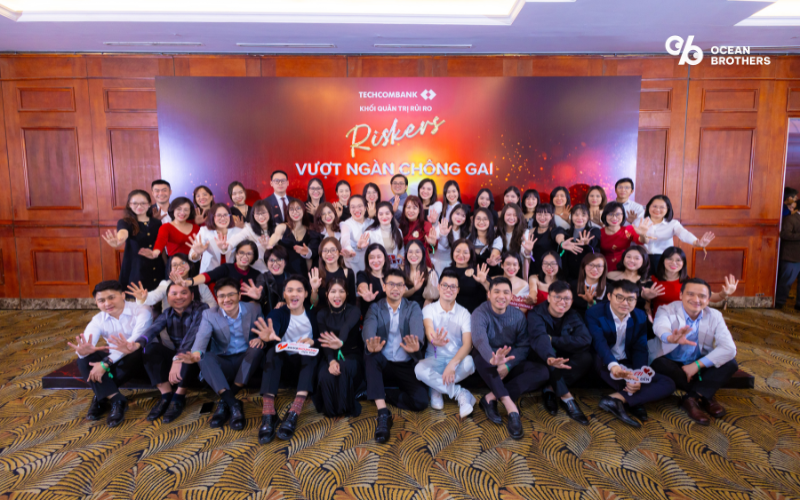 "Risker Vượt Ngàn Chông Gai" - Techcombank Khối Quản trị Rủi Ro 3 year and party techcombank 1