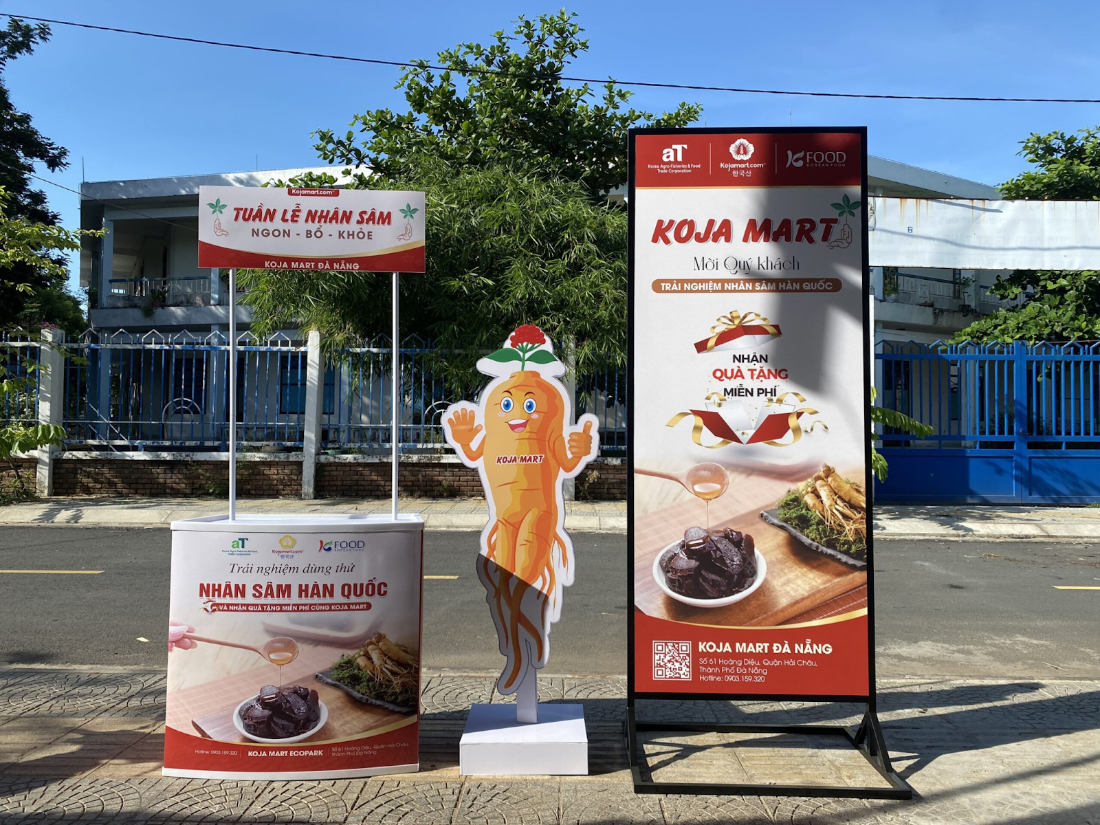 Booth Sampling Nhựa: Giải Pháp Marketing Hiệu Quả